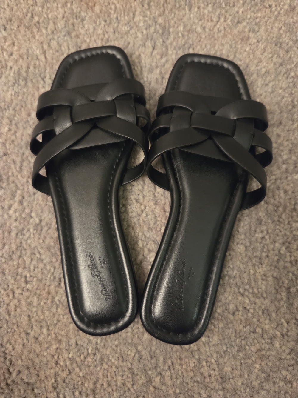 Universal Thread Black Woven Slide Sandals